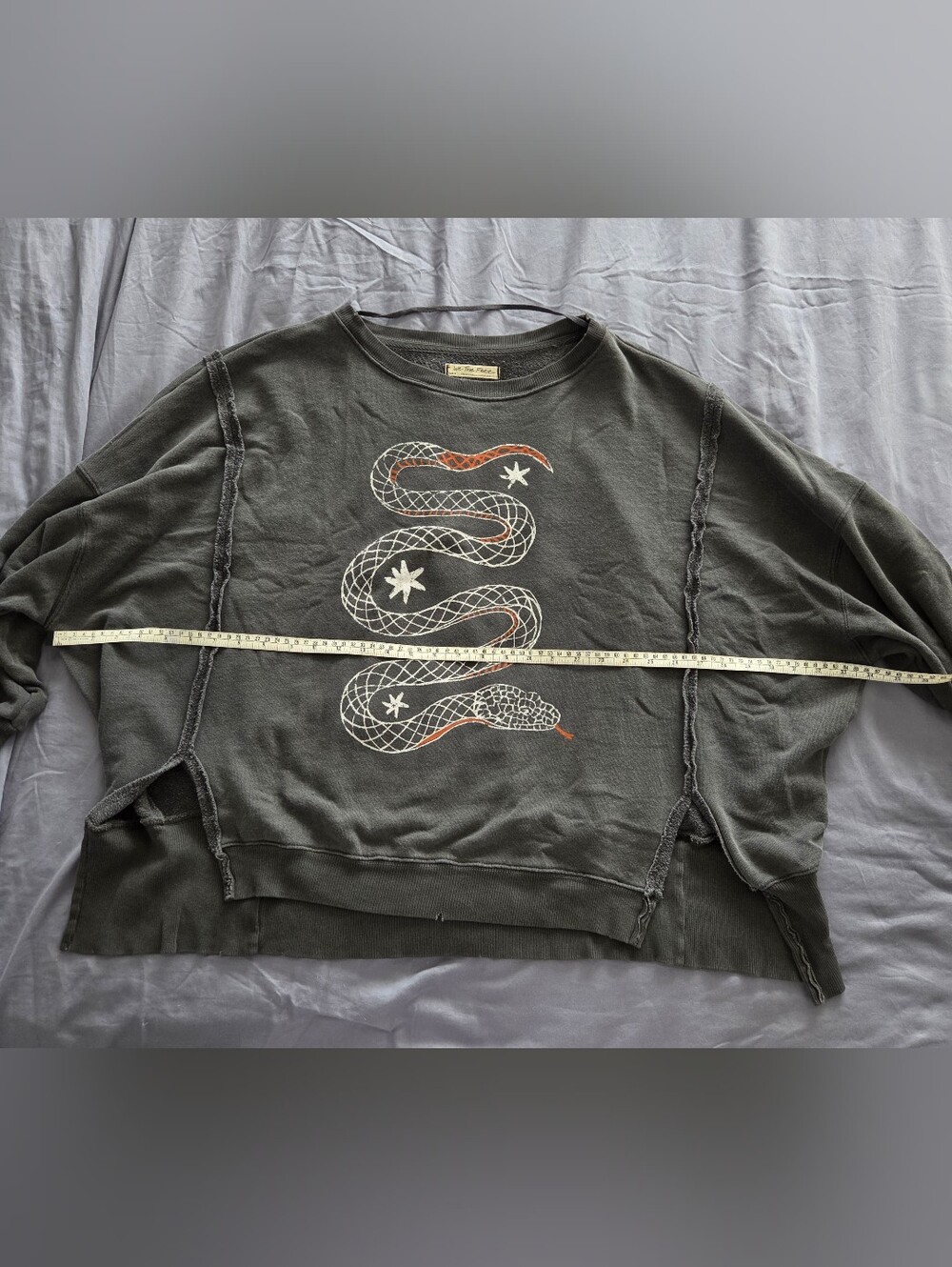 Free People Graphic Camden Pullover Sweatshirt In Snake Combo - Picture 9 of 12